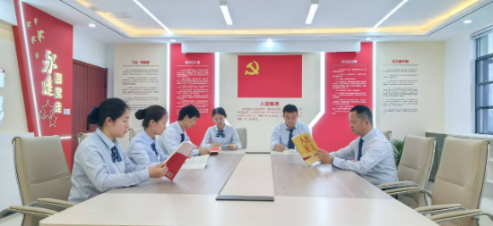 正在上传...